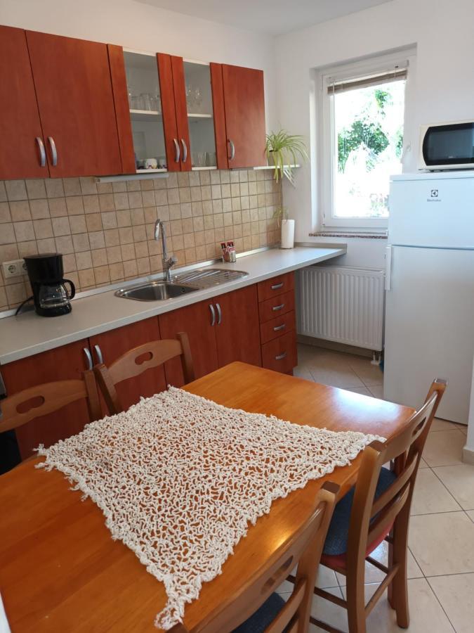 Sea & Honey Krk Town Exterior foto